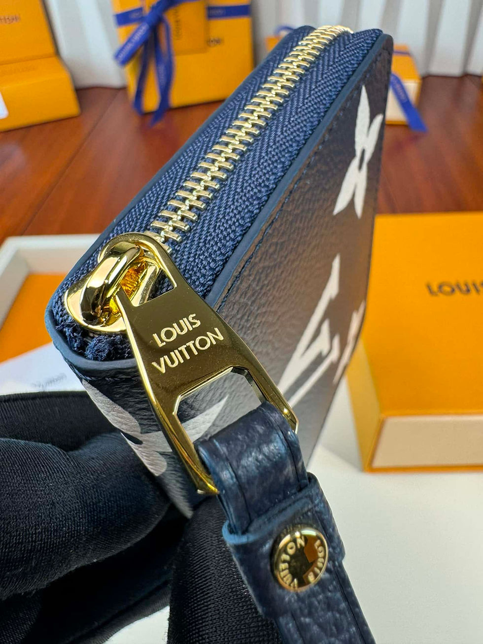 Thumbnail: Designer Wallet VL - 6685