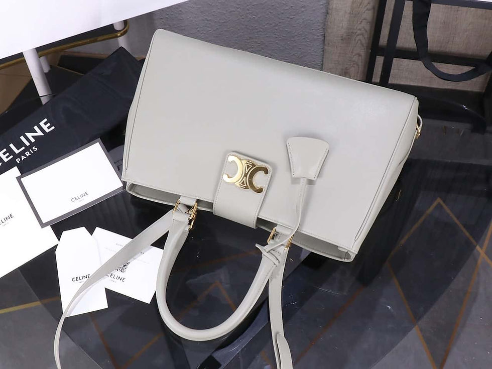 Thumbnail: Designer Handbag CLN - 7574
