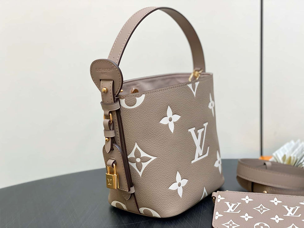 Thumbnail: Designer Bag LOV - 7893