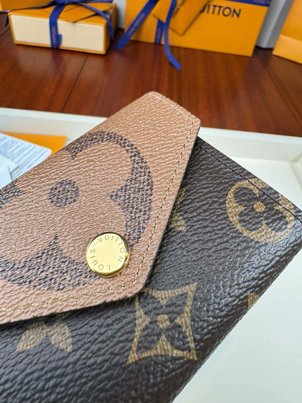 Thumbnail: Designer Wallet VL - 6682