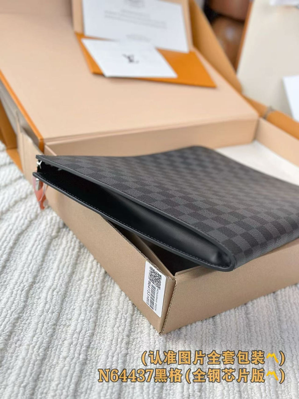 Thumbnail: Designer Wallet LOV - 80189