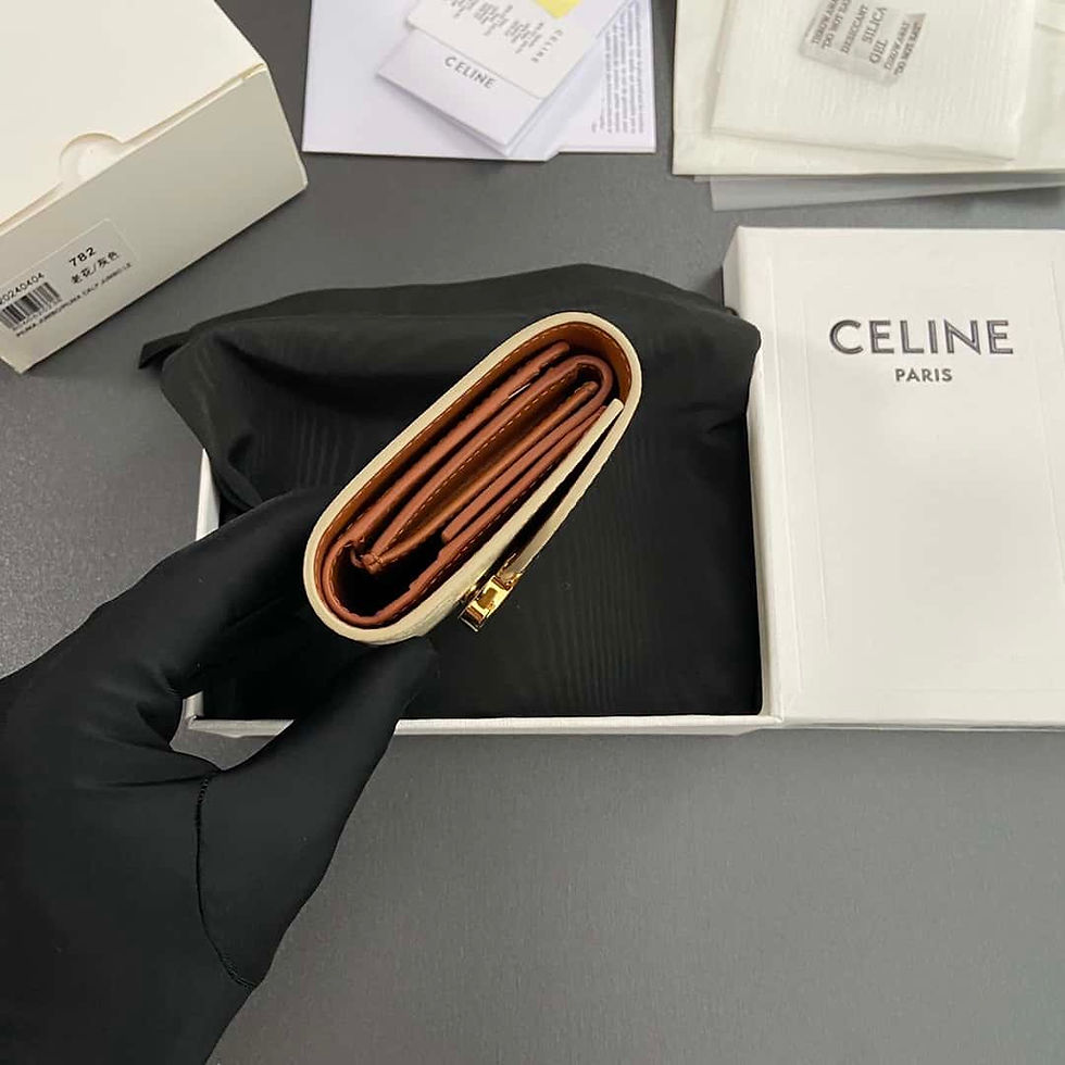 Thumbnail: Designer Wallet CLN - 7381