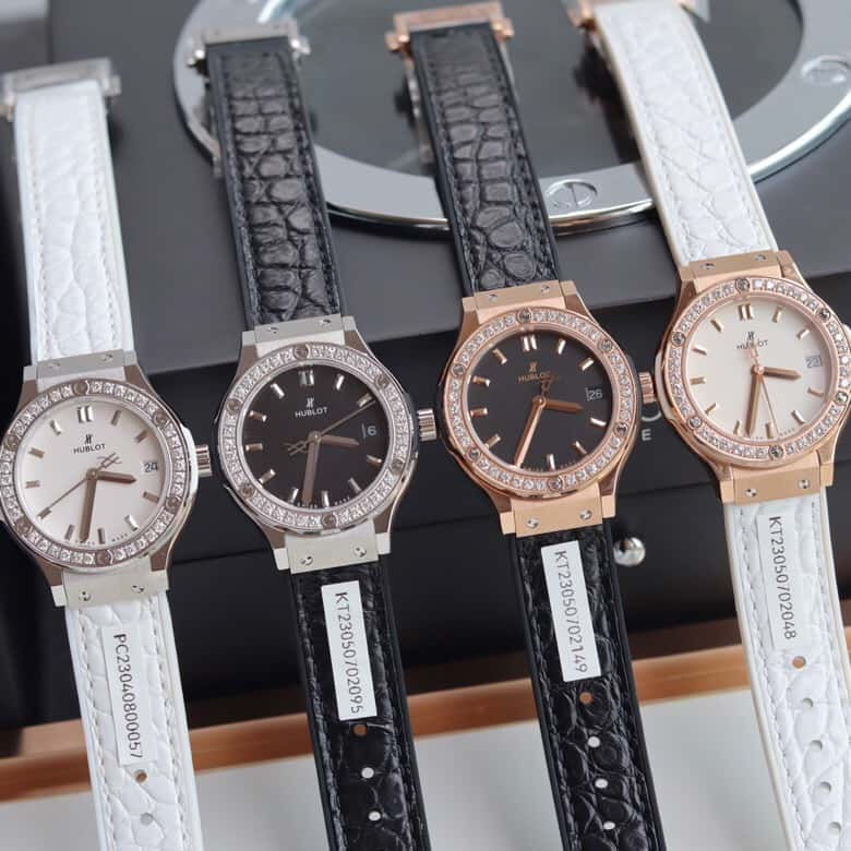 Thumbnail: Fashion Watch HL - 8442