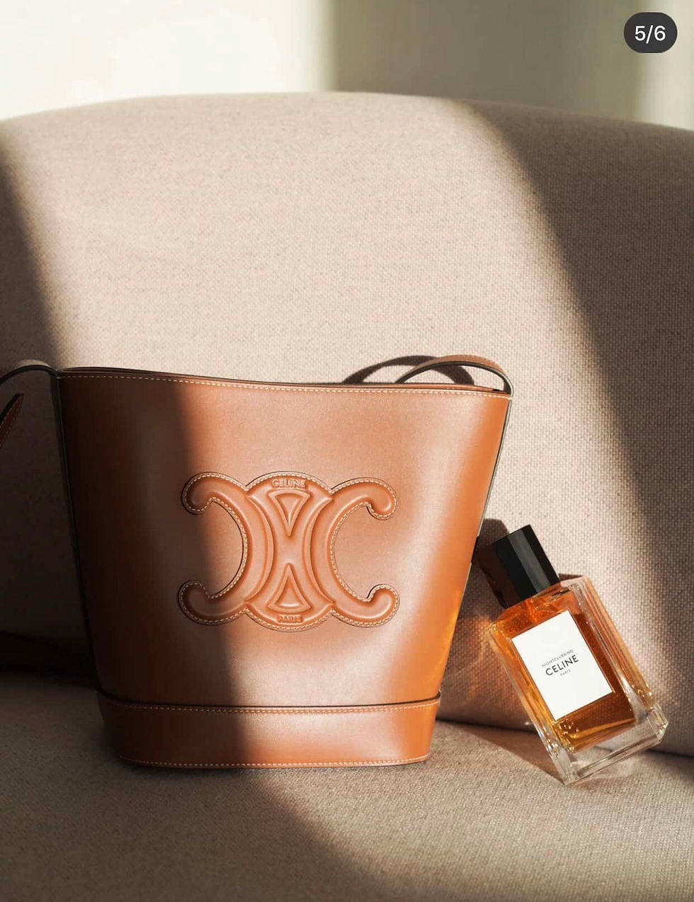 Miniaturbild: Celine CUIR TRIOMPHE small smooth cowhide bucket bag brown