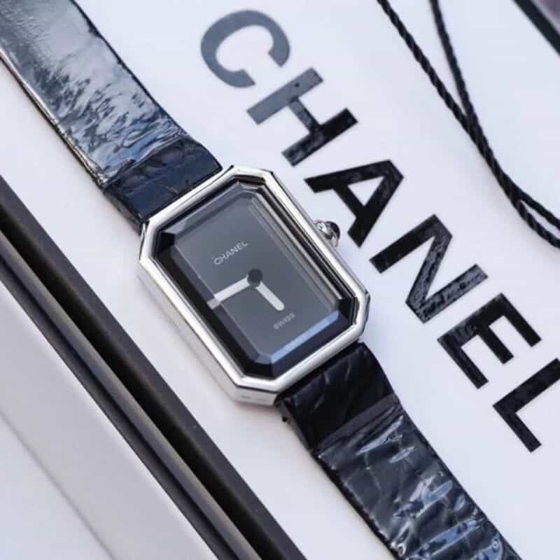 Thumbnail: black gold square candy watch – CHL17
