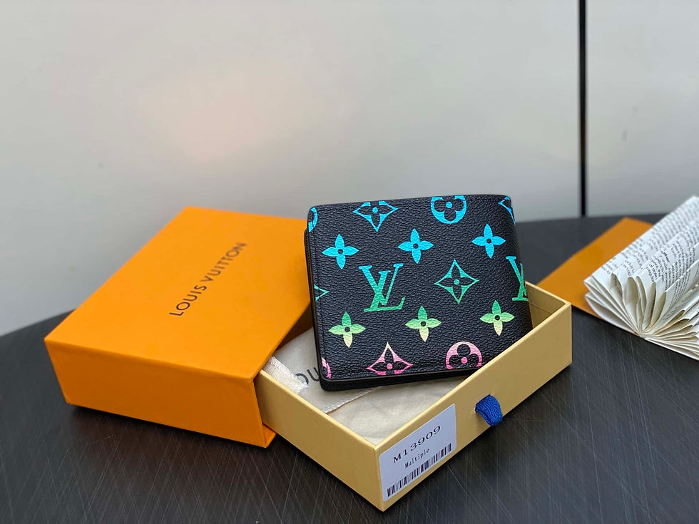 Thumbnail: Louis Vuitton LV MULTIPLE Short Money Wallet Black Gradient