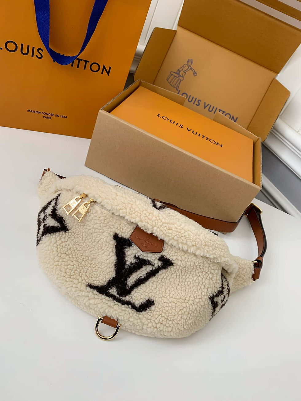 Thumbnail: Designer Bag VOL - 7233