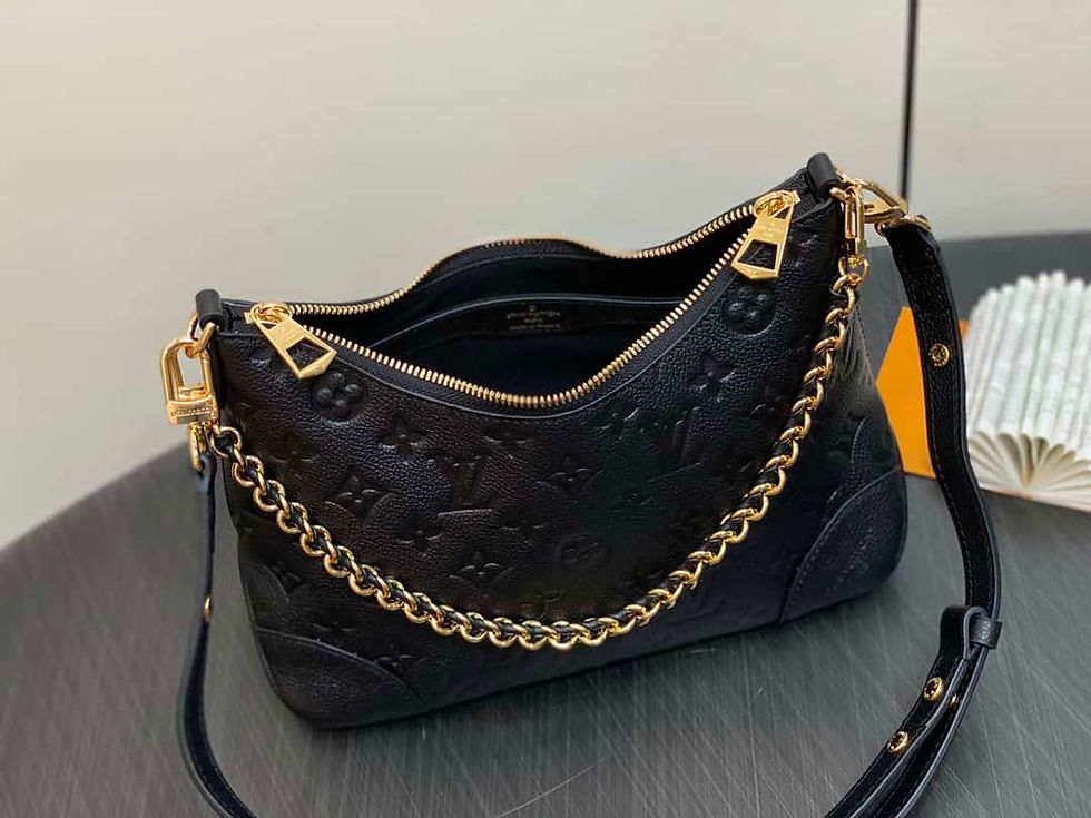 Thumbnail: Designer Handbag LOV - 8232