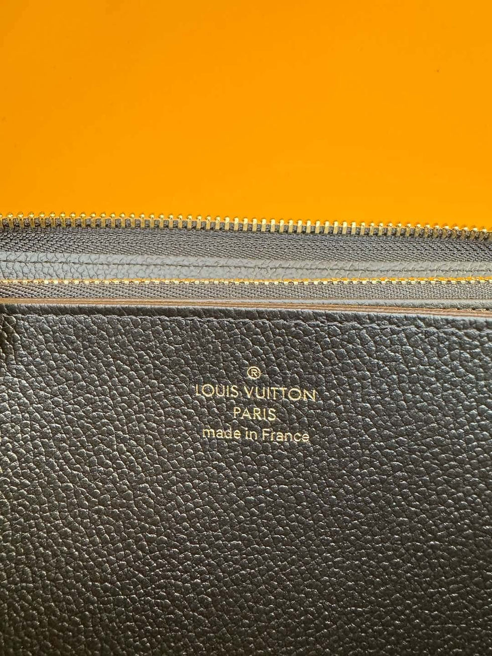 Thumbnail: Designer Wallet LOV - 7992