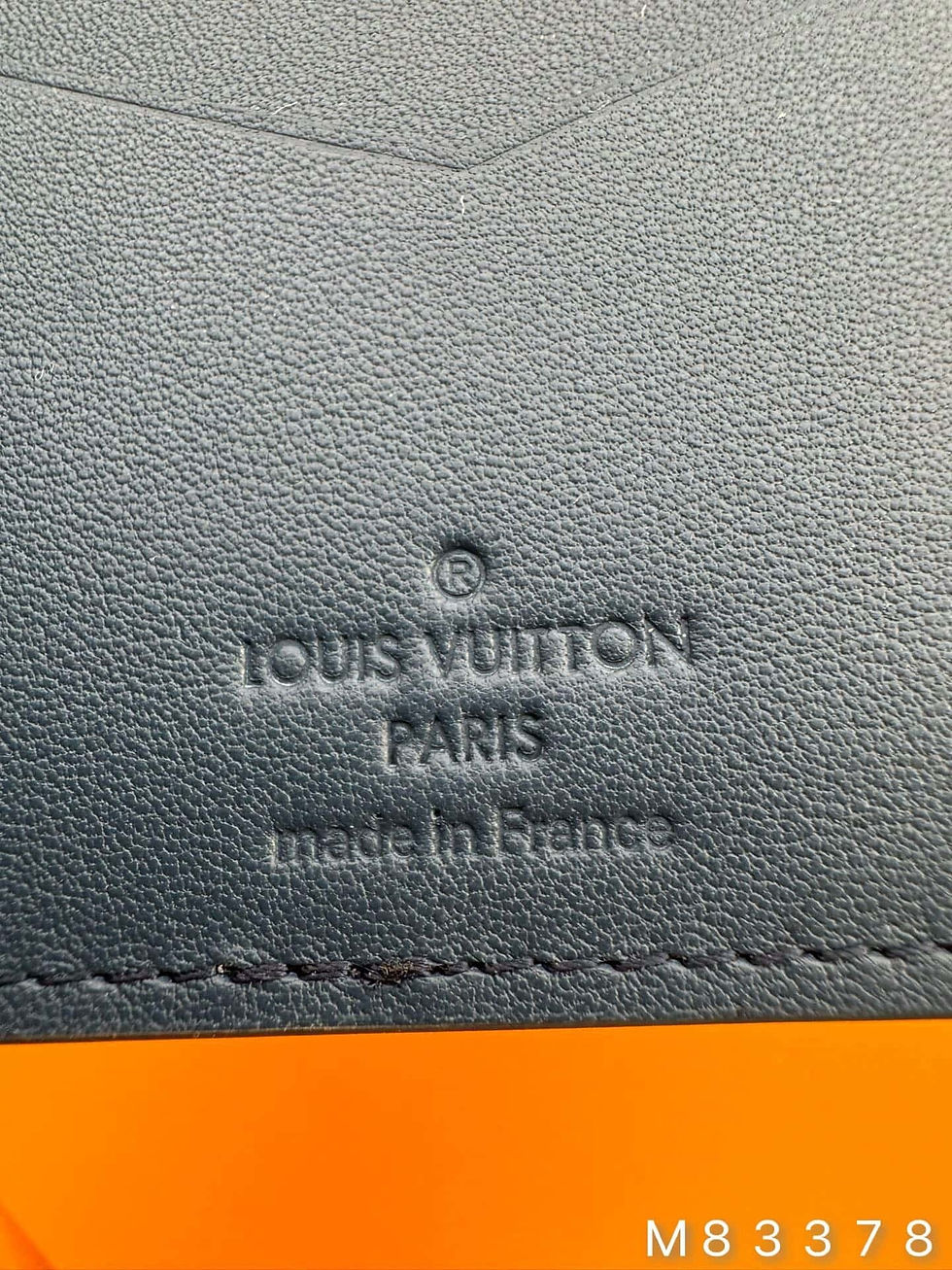 Miniaturbild: Designer Wallet LOV - 7609