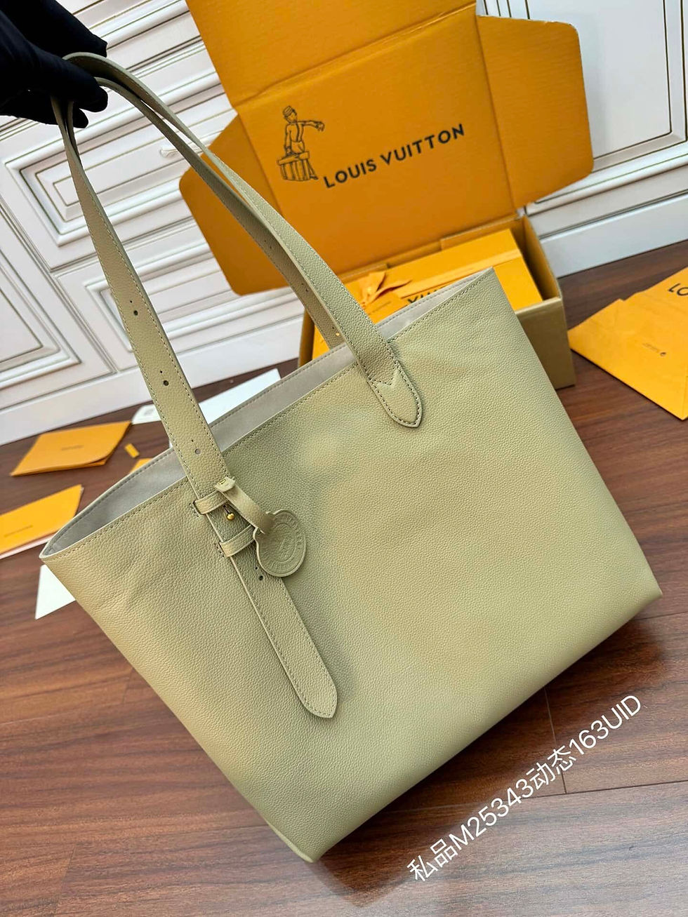 Louis Vuitton Cabas MM – cheap replica bags for daily use