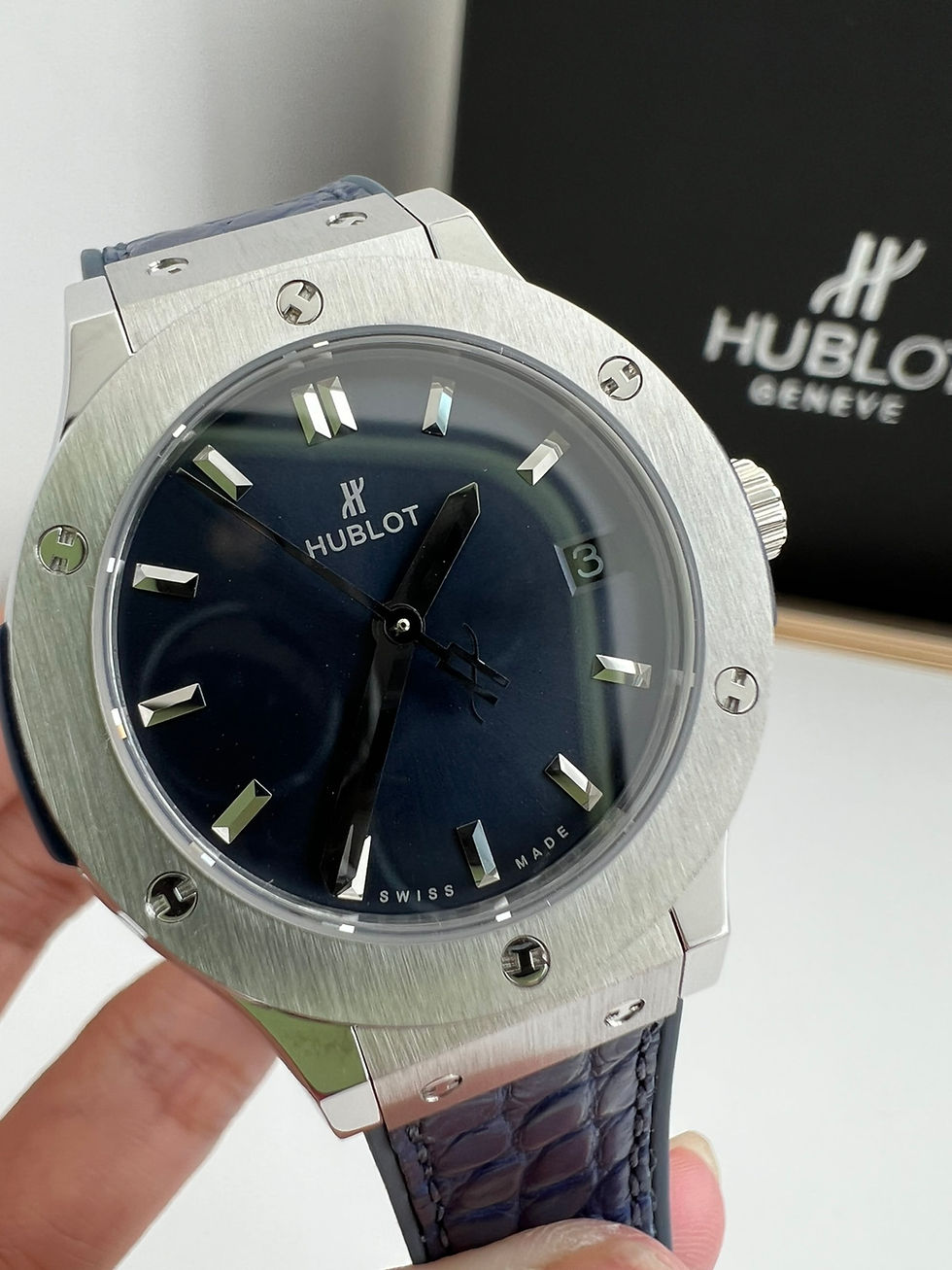 Thumbnail: Fashion Watch HL - 8452