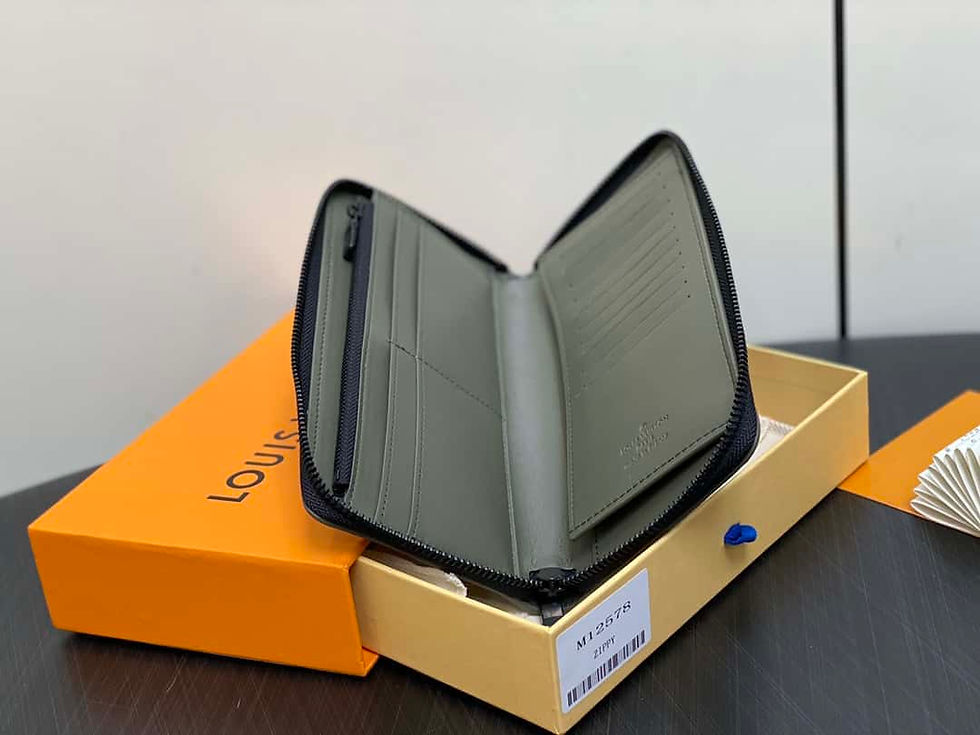 Thumbnail: Designer Wallet LOV - 8183
