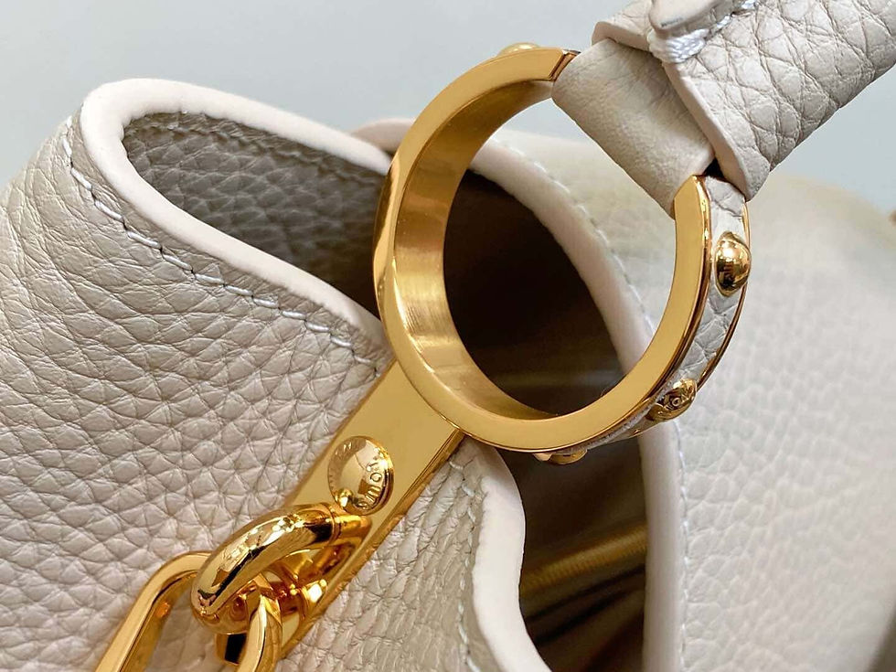 Miniaturbild: Louis Vuitton LV Capucines BB handbag full leather cap british style bag beige