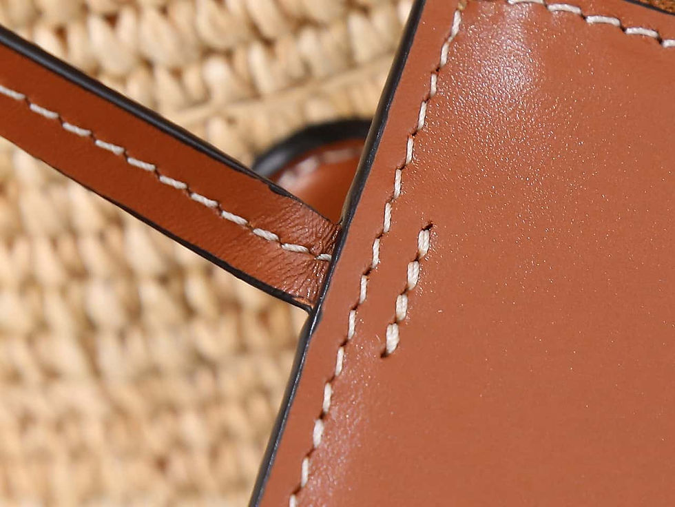 Thumbnail: Designer Handbag CLN - 7515