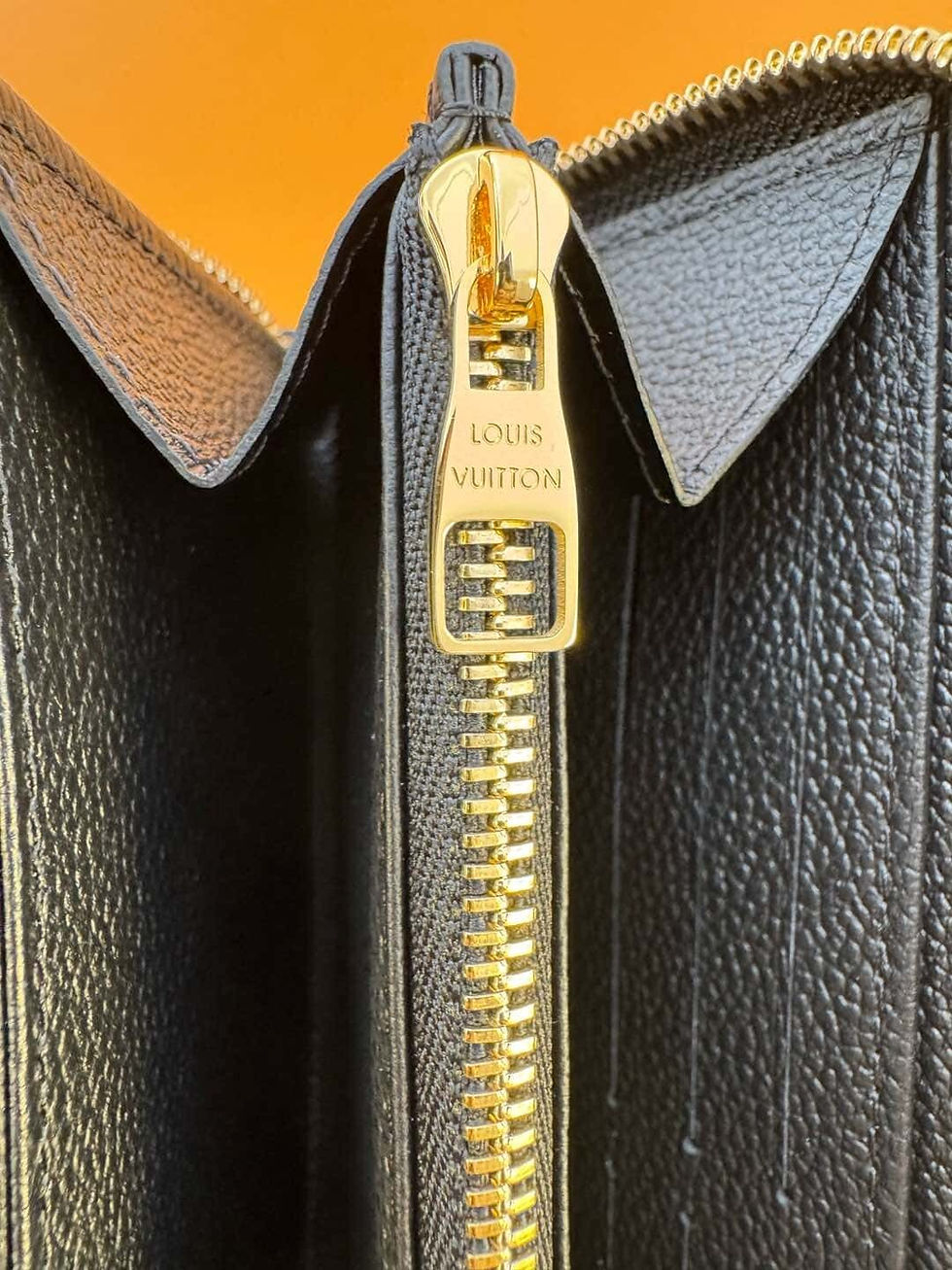 Thumbnail: Designer Wallet LOV - 7994