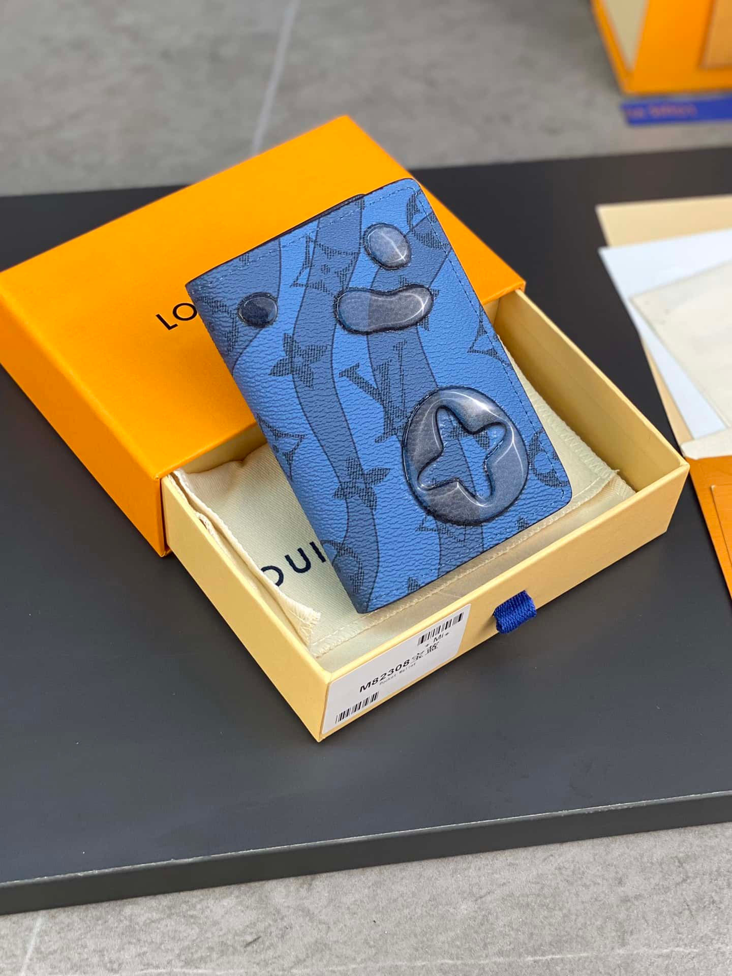 Designer Wallet VL Wallet - 6561