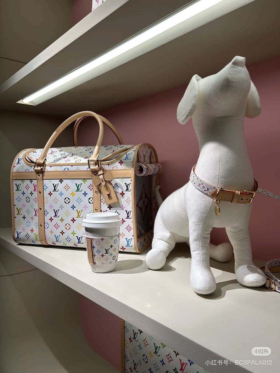 Miniaturbild: Louis Vuitton LV White Color Pet Bag LV XTM Dog Pet Bag