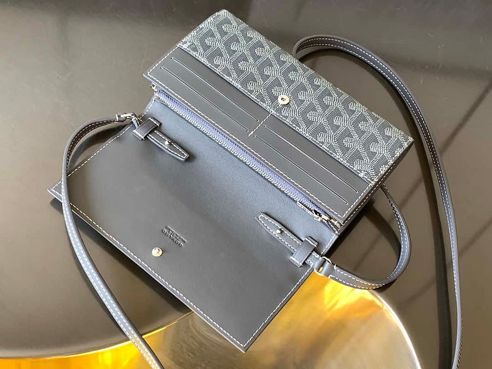 Thumbnail: sophisticated leather clutch with card pockets – GOY198