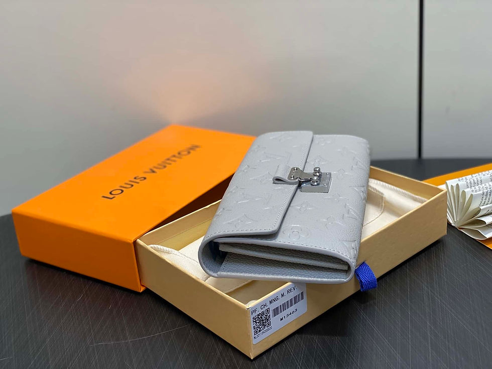 Thumbnail: Louis Vuitton LV Sarah Wallet light gray embossed single zipper wallet
