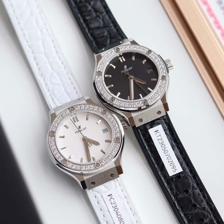 Thumbnail: Fashion Watch HL - 8446