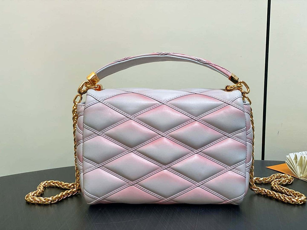 Thumbnail: Designer go-14 diamond chain bag – LUV169