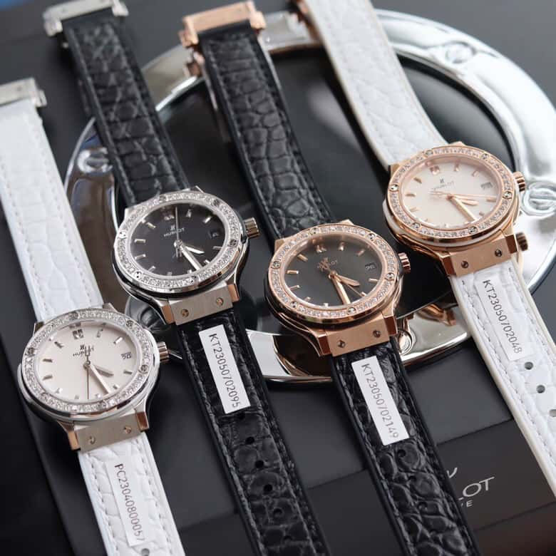 Thumbnail: Fashion Watch HL - 8442