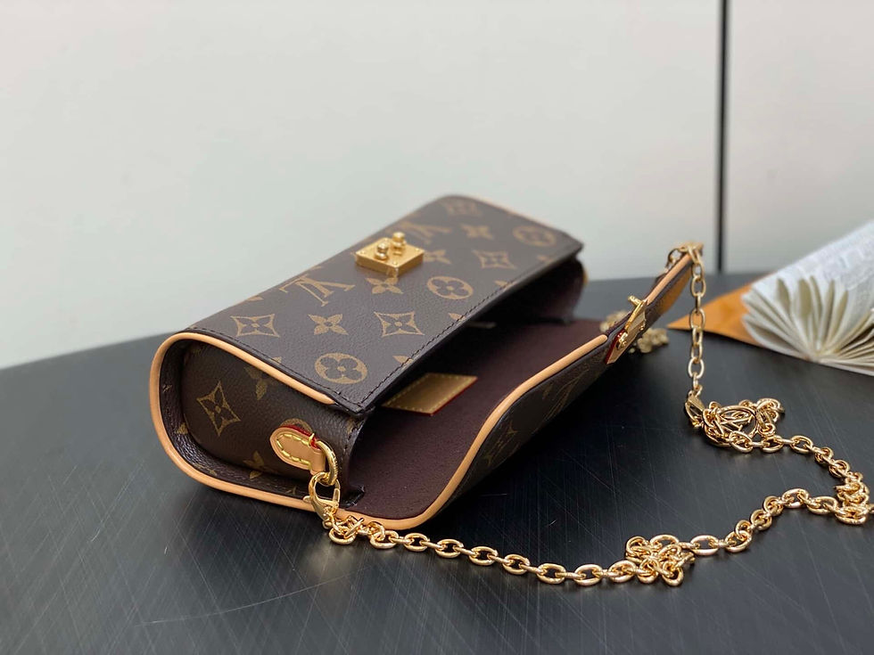 Miniaturbild: Designer Handbag LOV - 7732