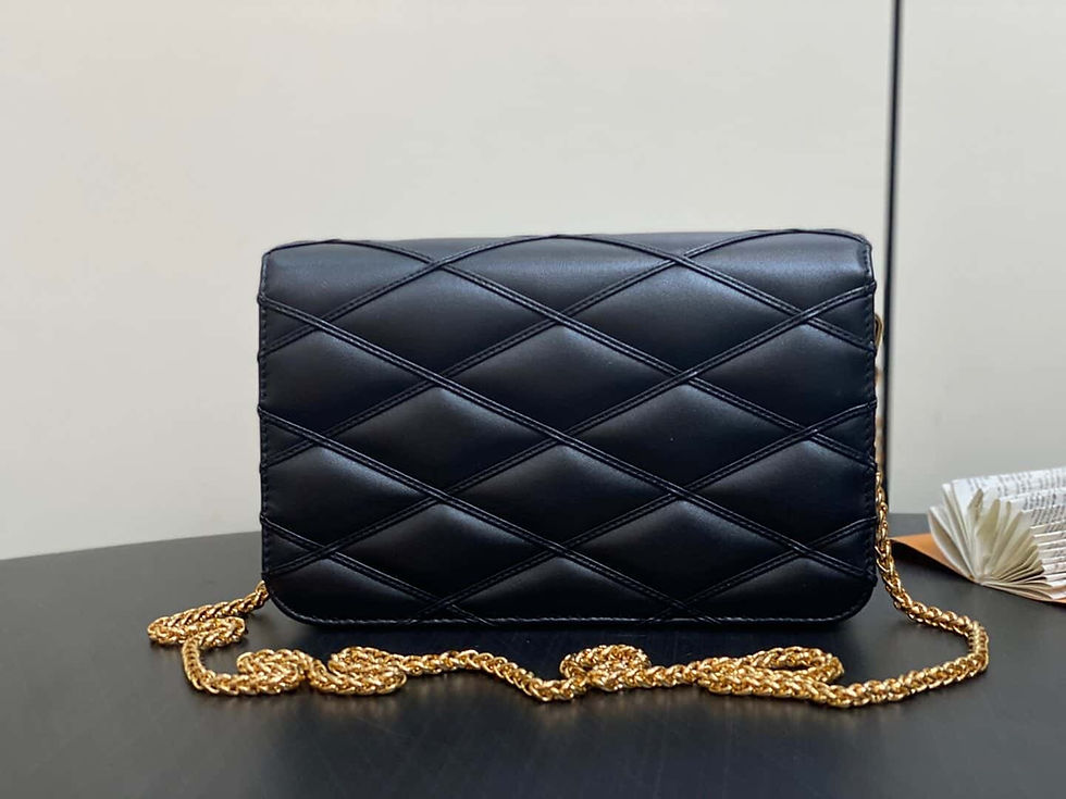 Thumbnail: go-14 chain bag black – LUV182