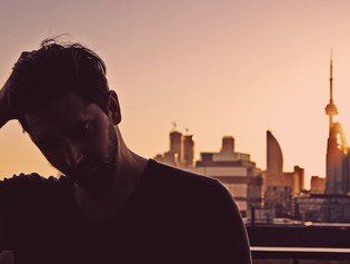 Eden Warsaw - Somebody Tell Me