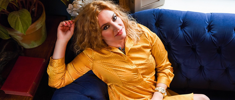 Official website of Milena Lainovic, London-based singer-songwriter, pianist, and composer