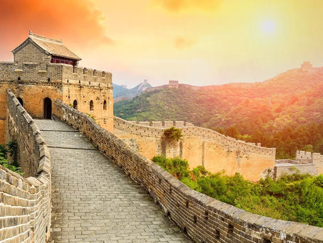 Ý nghĩa, năm sinh, màu sắc, hướng hợp của mệnh Thành Đầu Thổ