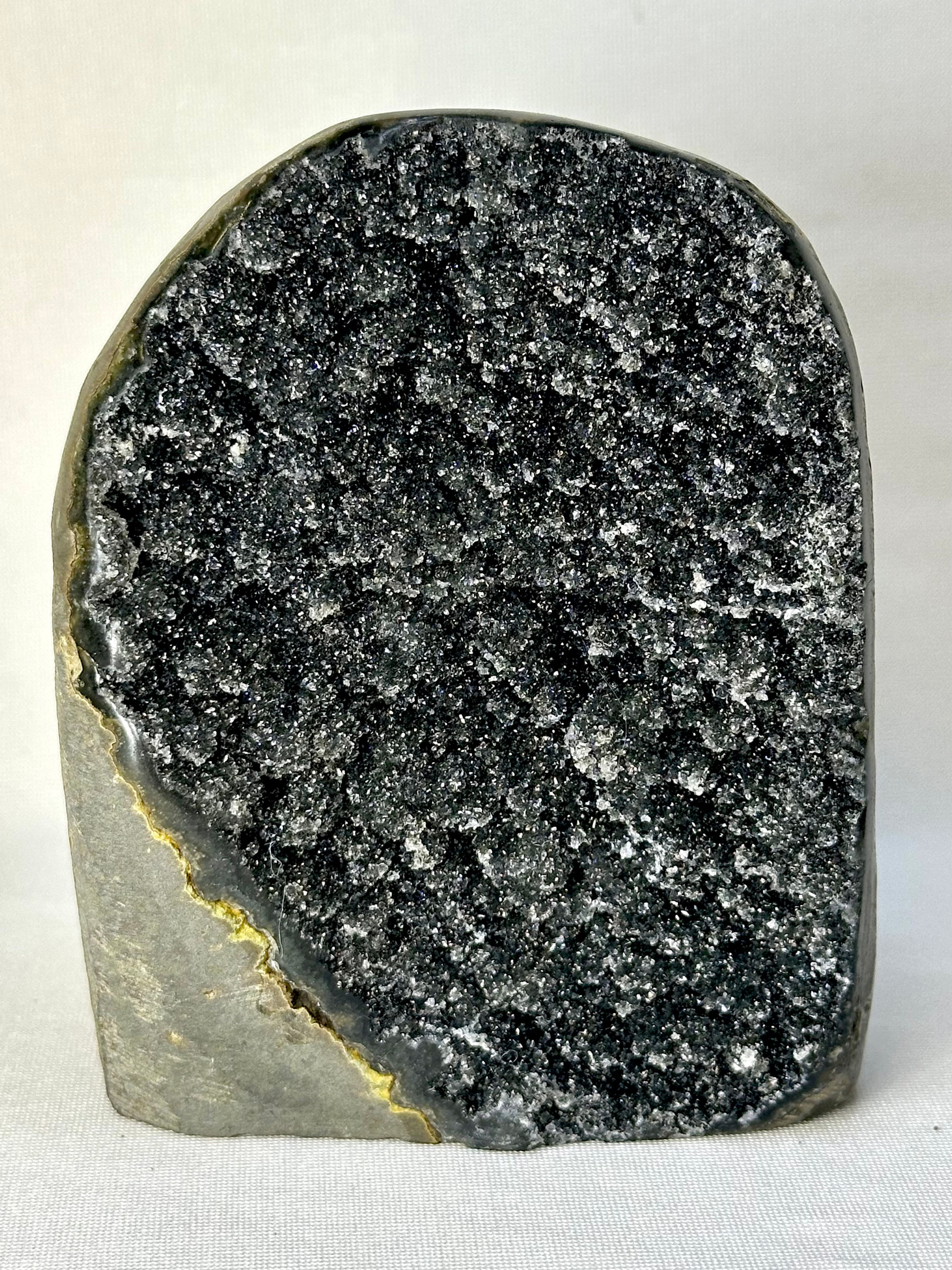 Uruguayan Black Amethyst G