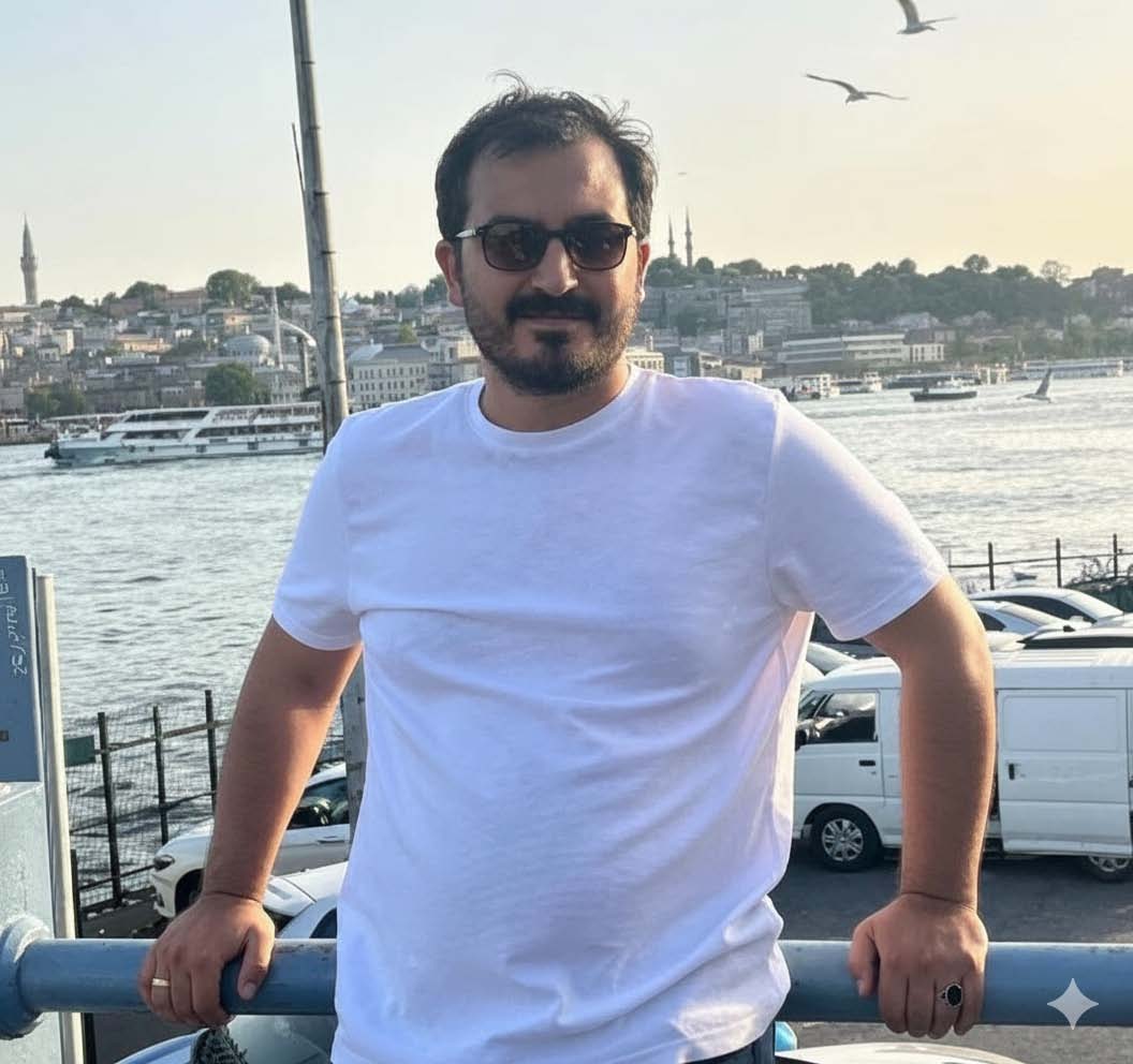 Yazarın fotoğrafı: Murat Çolak