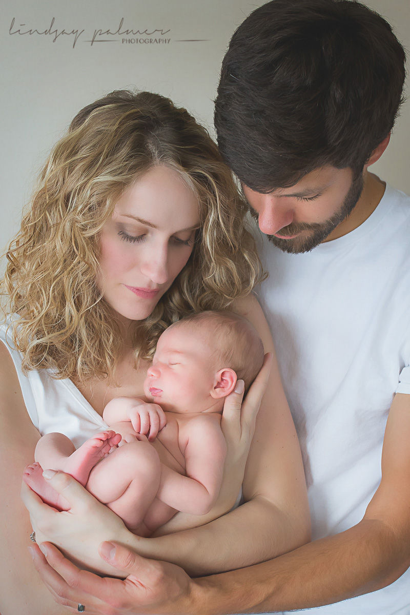 yankton newborn baby family photo
