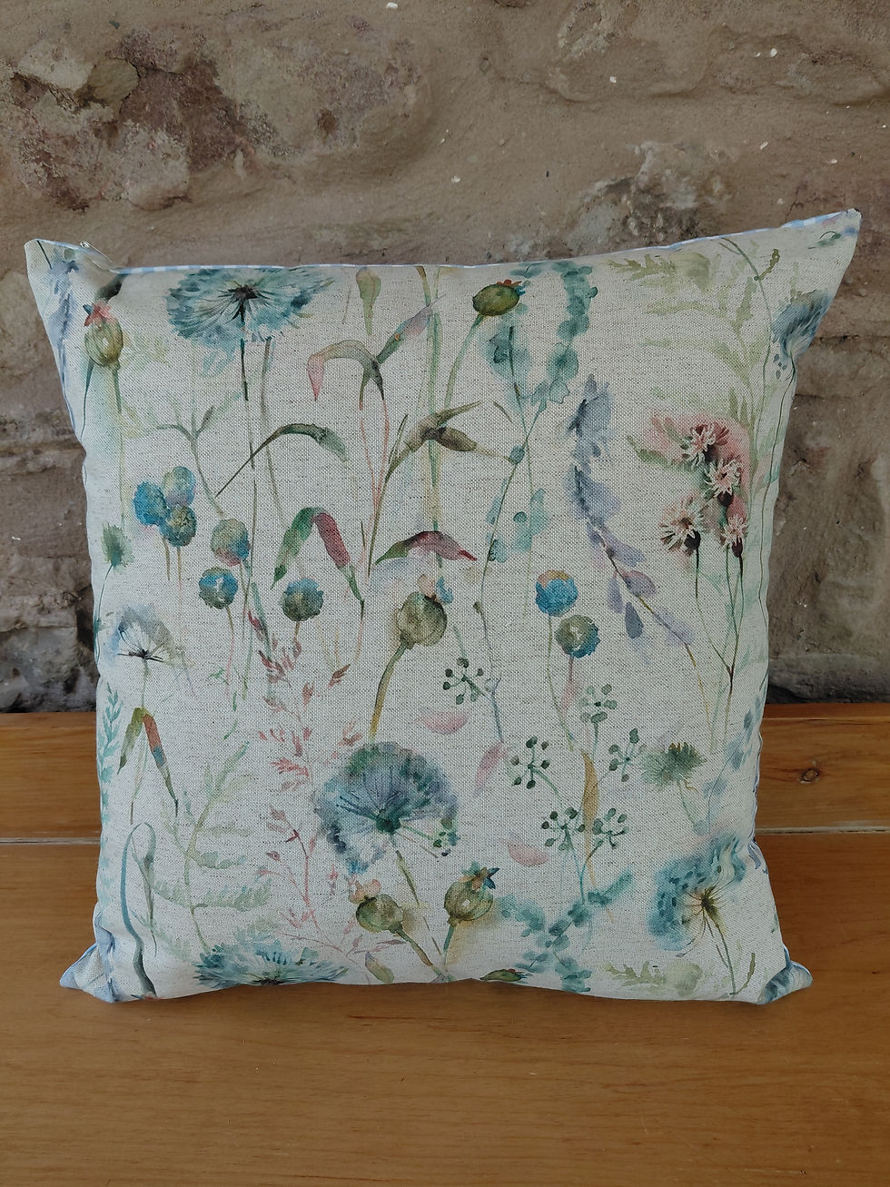 Thumbnail: Hedgerow cushion