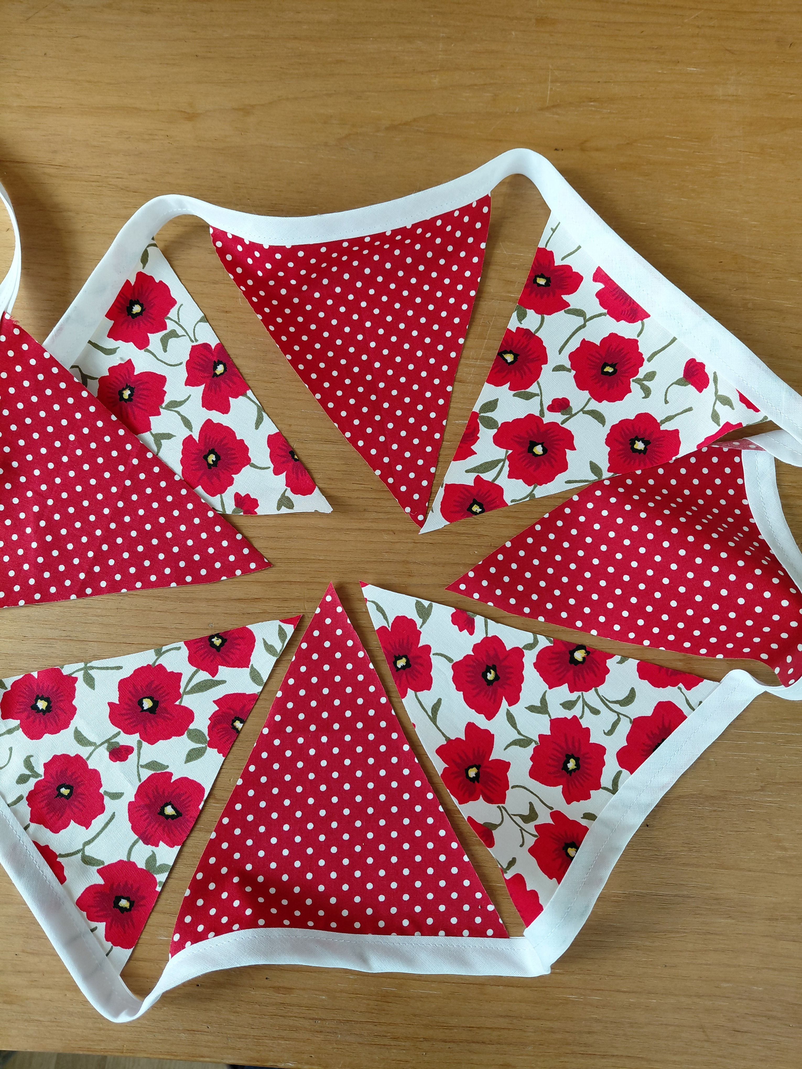 Summer Poppy bunting