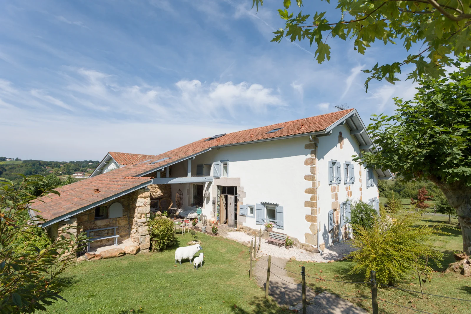 * Massage Sonore à la Ferme ELHORGA *