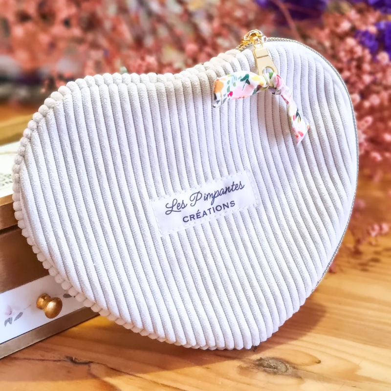 Pochette Cœur Velours Écru