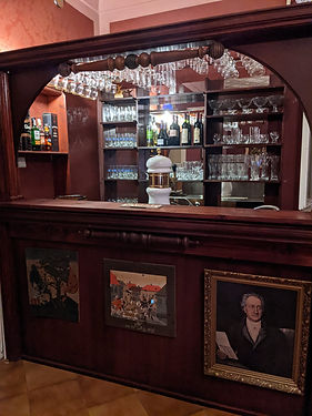 Bar.jpg