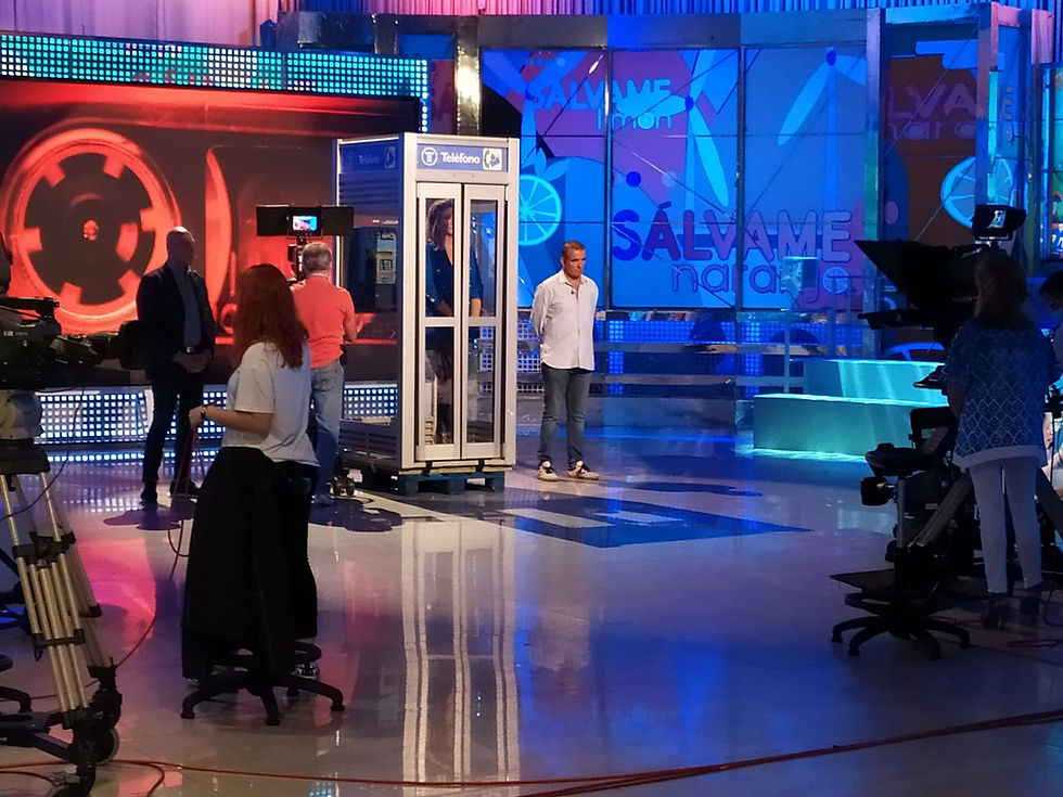 Guía 2025: logística, permisos y checklist para instalar una cabina telefónica clásica en tu evento (sin dolores de cabeza)