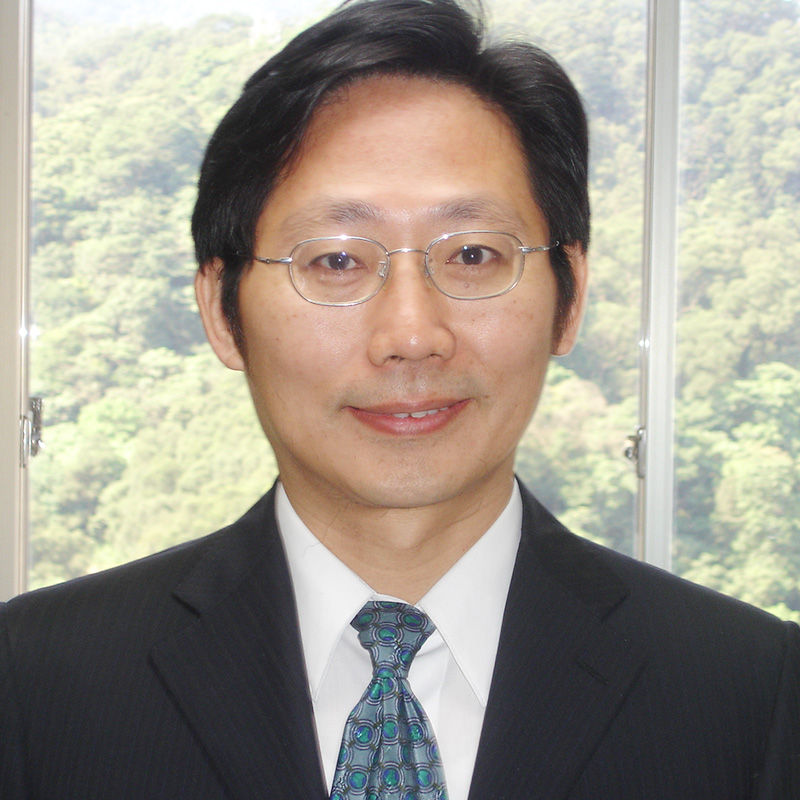 實踐大學財務金融學系講座教授 沈中華