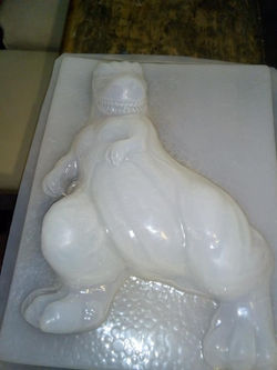 60686344_165961127765293_553132988334027