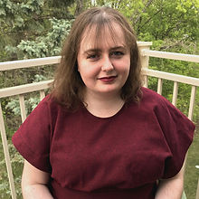 Headshot-Michelle%20Dolan%20(1)_edited.j