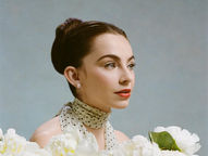 Stella Cole Releases New Holiday Single “Merry Christmas, Darling”