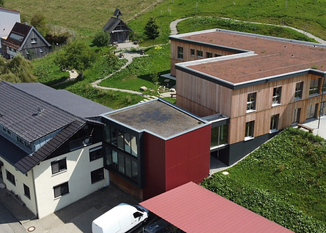 Bueroerweiterungsbau_Emishalden_DJI_0558_©JaKo_Baudenkmalpflege.jpeg