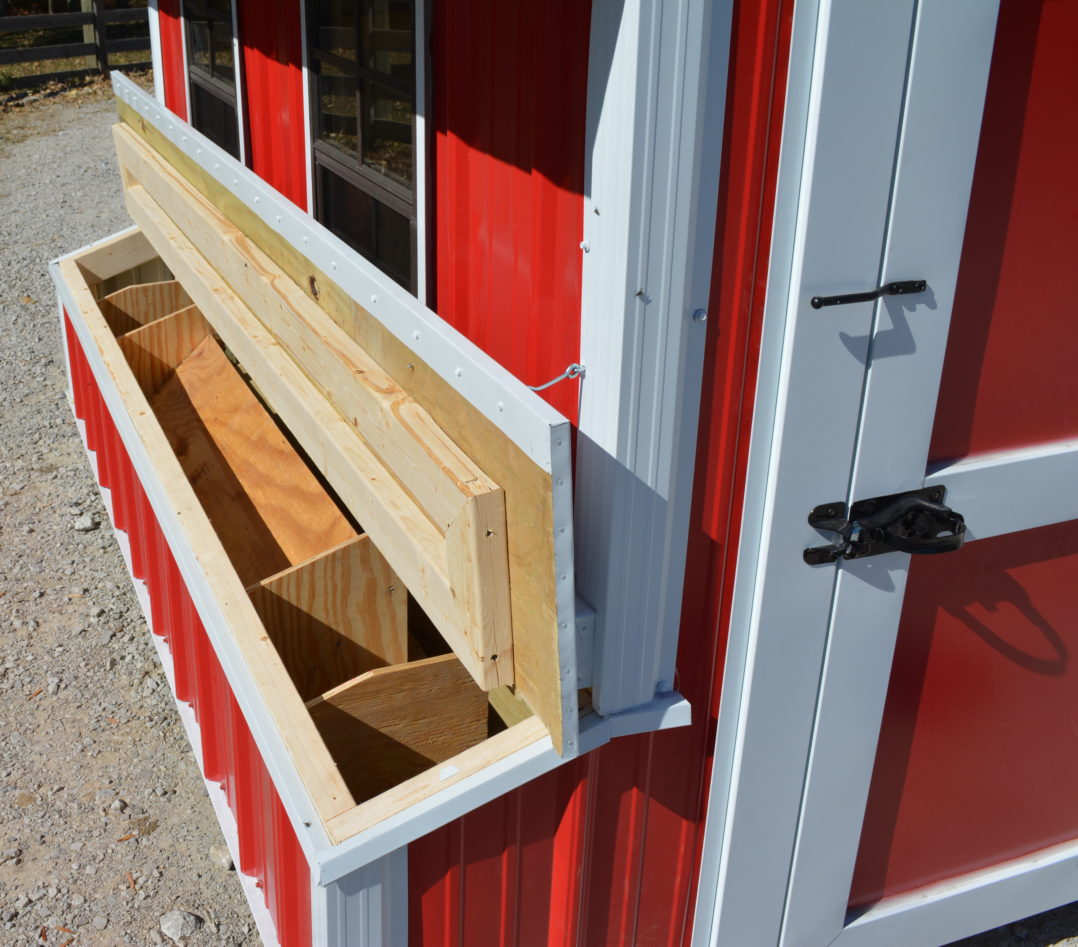 Myers Distributing, Metal Chicken Coops