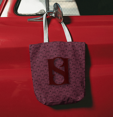 september hill bag mockup