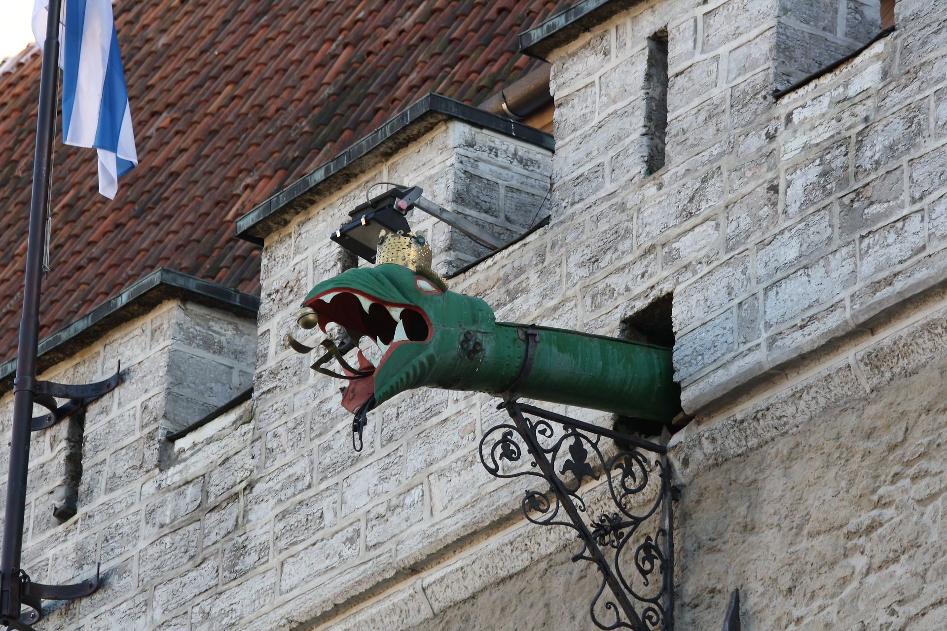 Fancy drain spout looks like a dragon from Town Hall