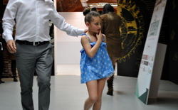 Desfile de moda infantil